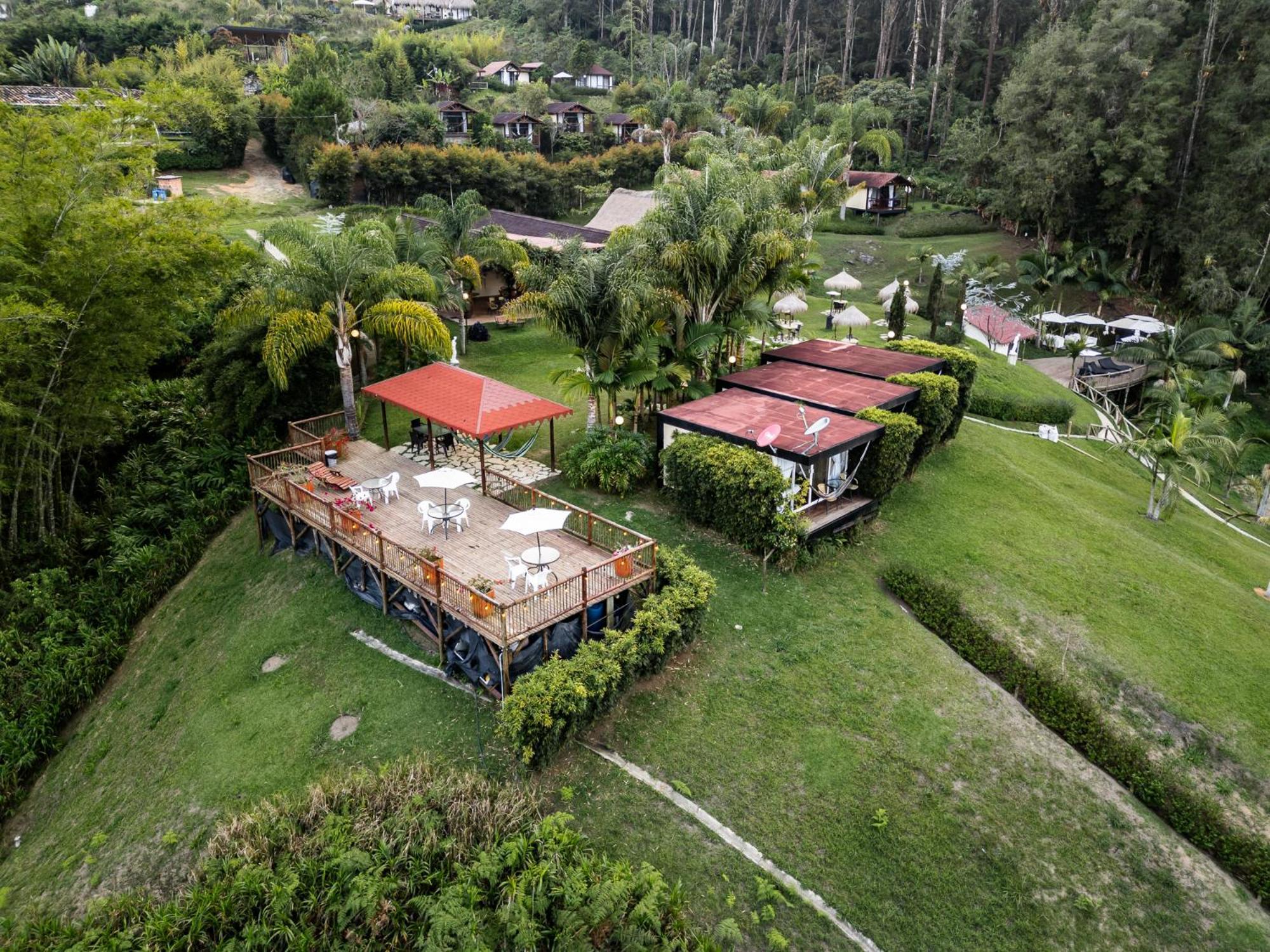 Hotel Pietrasanta Guatapé エクステリア 写真