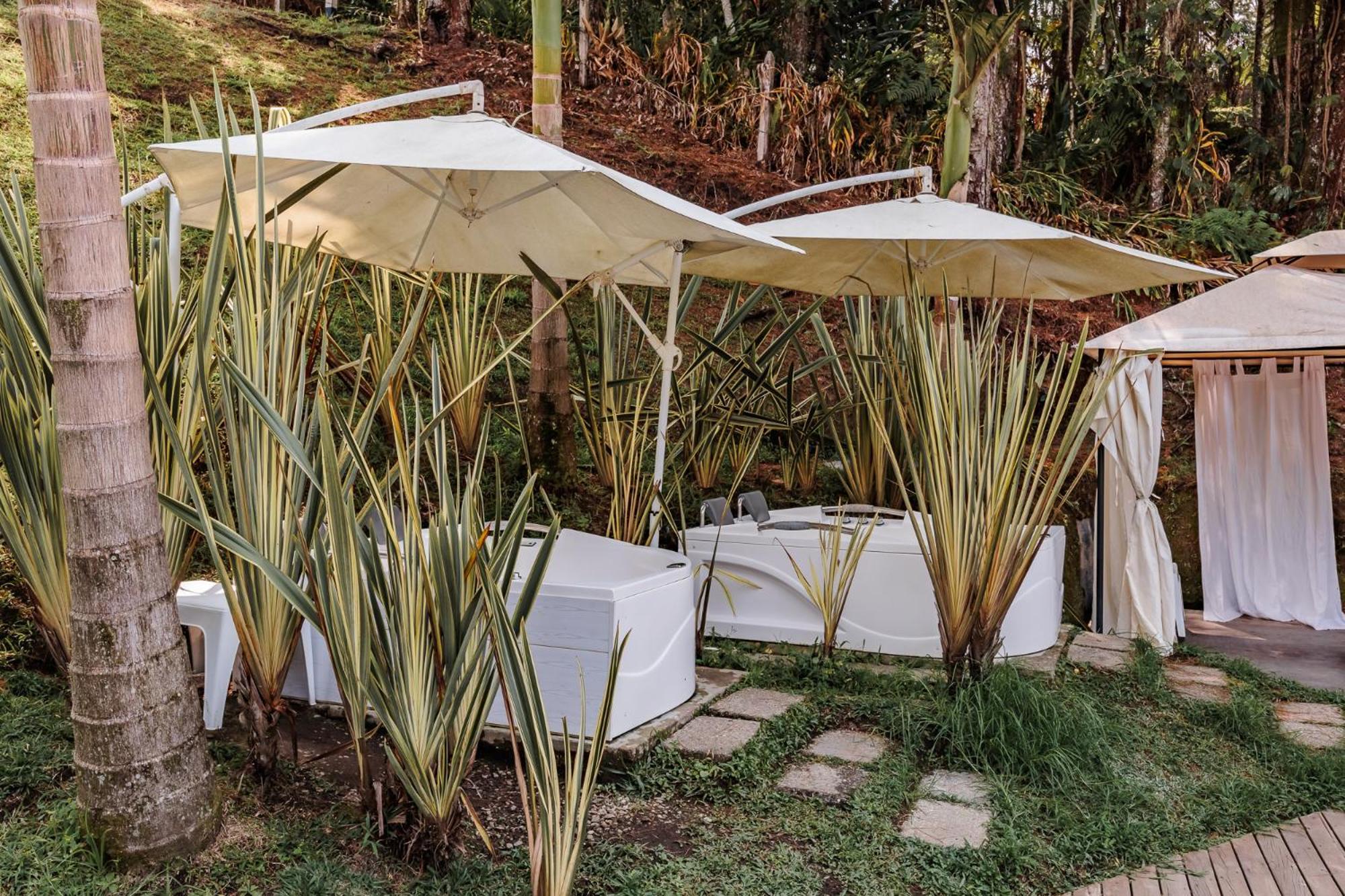 Hotel Pietrasanta Guatapé エクステリア 写真