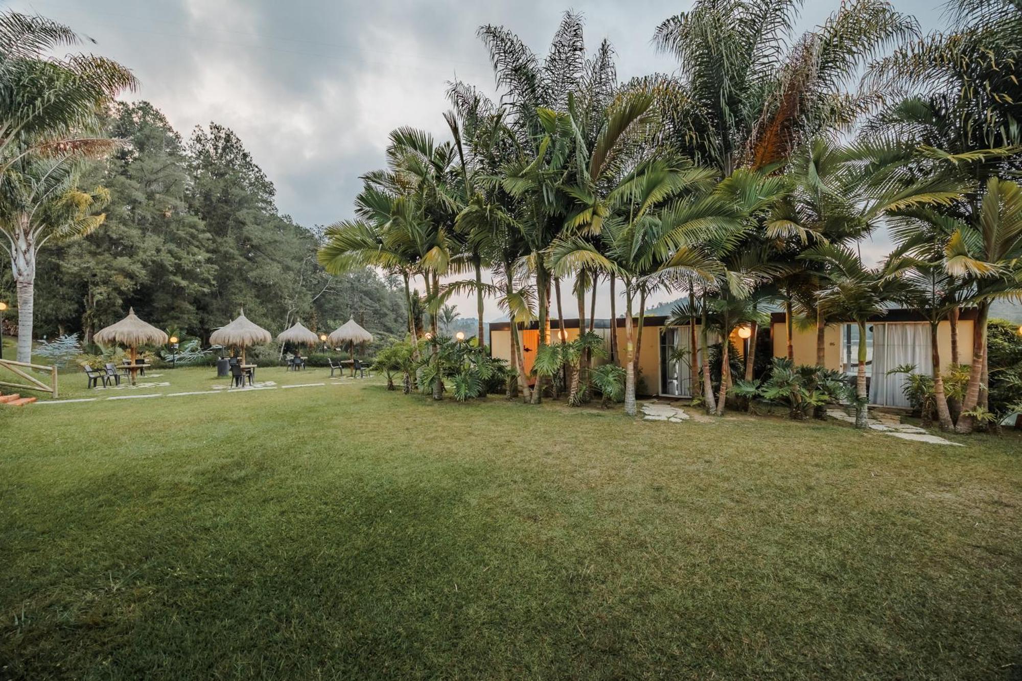 Hotel Pietrasanta Guatapé エクステリア 写真